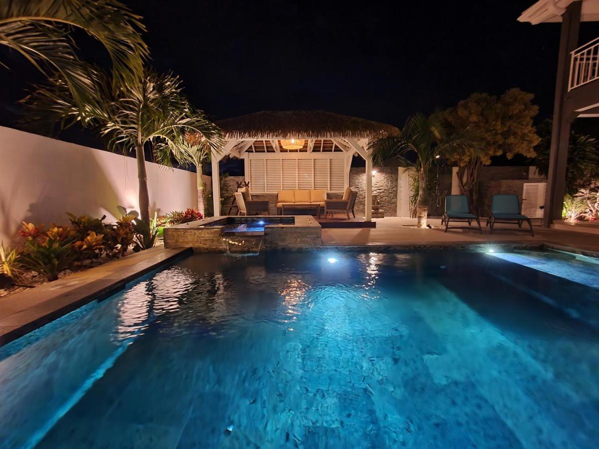 La Villa Rosaya - Piscine & Jacuzzi سانت بيير المظهر الخارجي الصورة